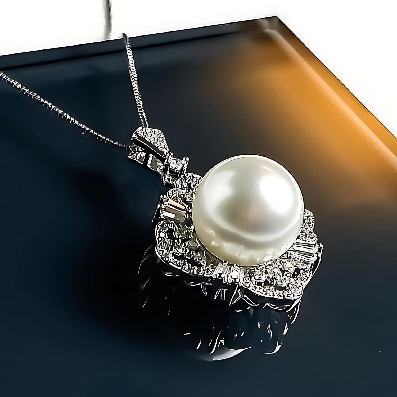 Tahitian Pearl Pendant Necklace