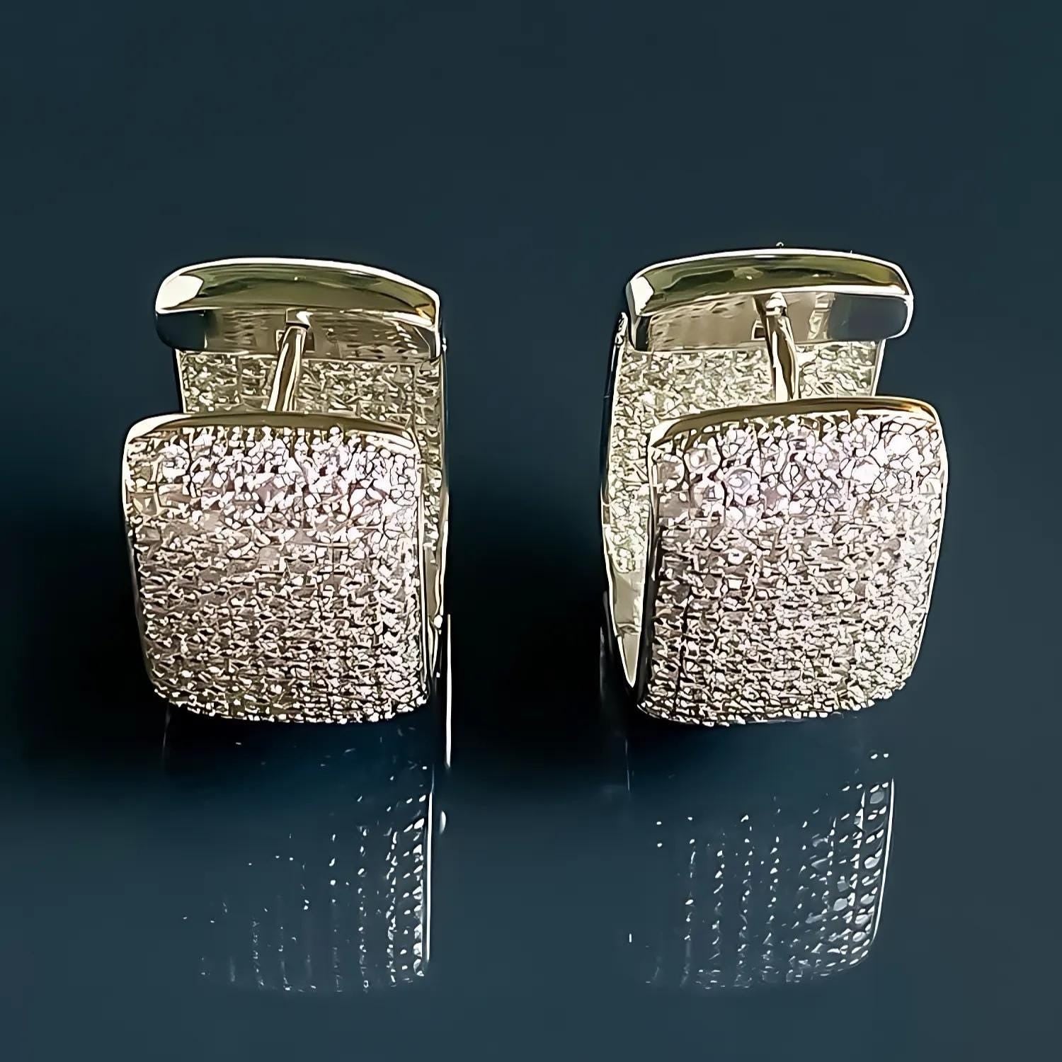 Pavé Statement Hoops