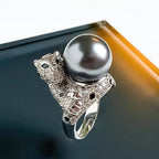 Panther Ring with Tahitian Pearl