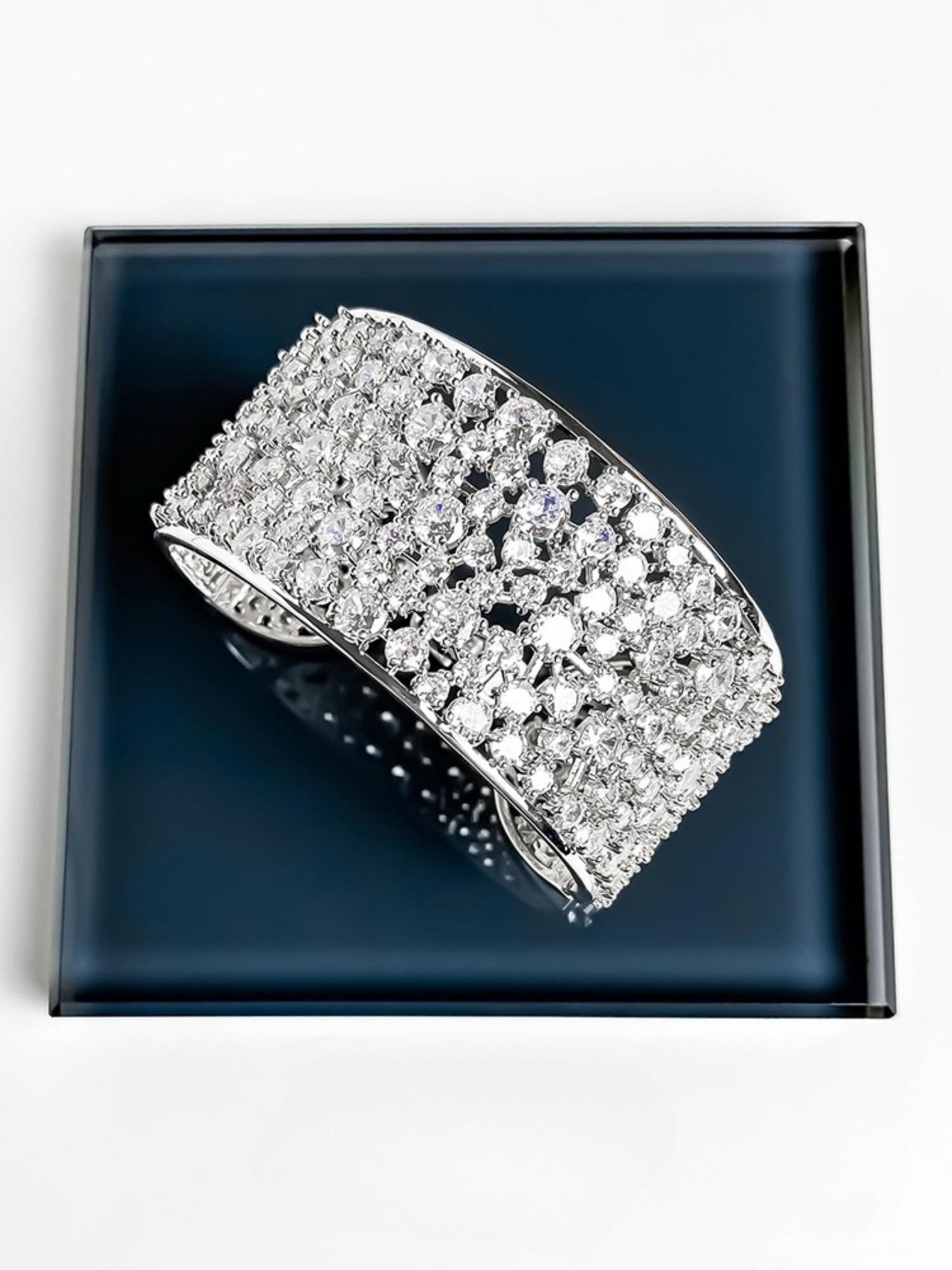 Starlight Crystal Cuff