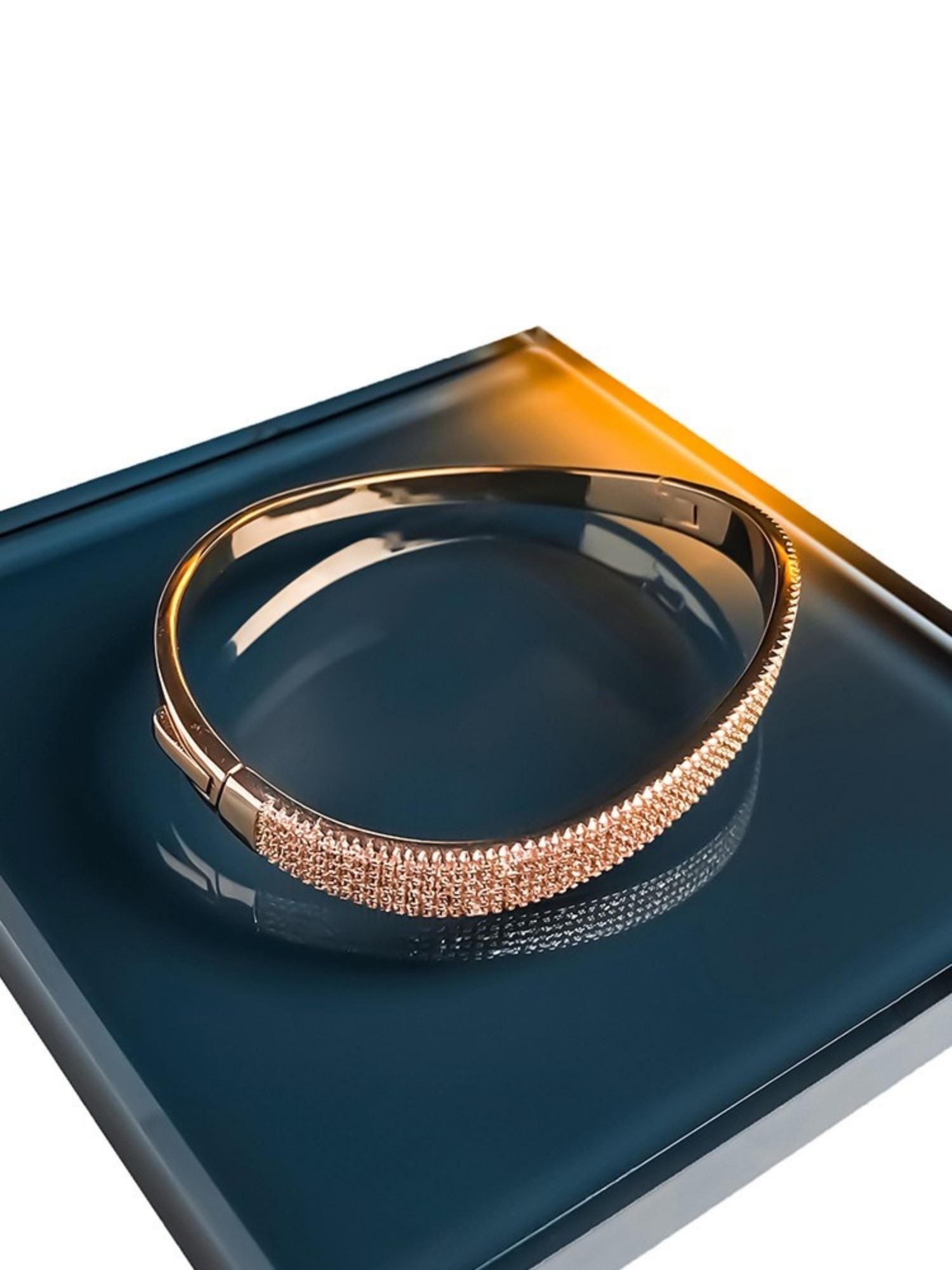 Sienna Curve Bracelet