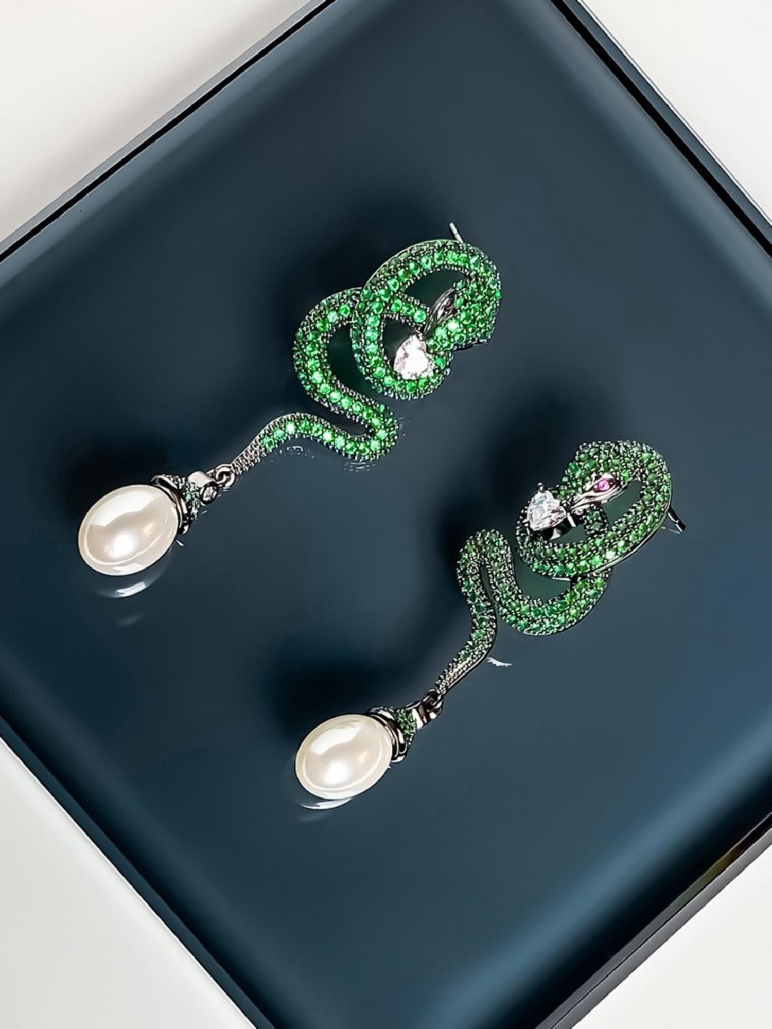 Serpent Pearl Earrings