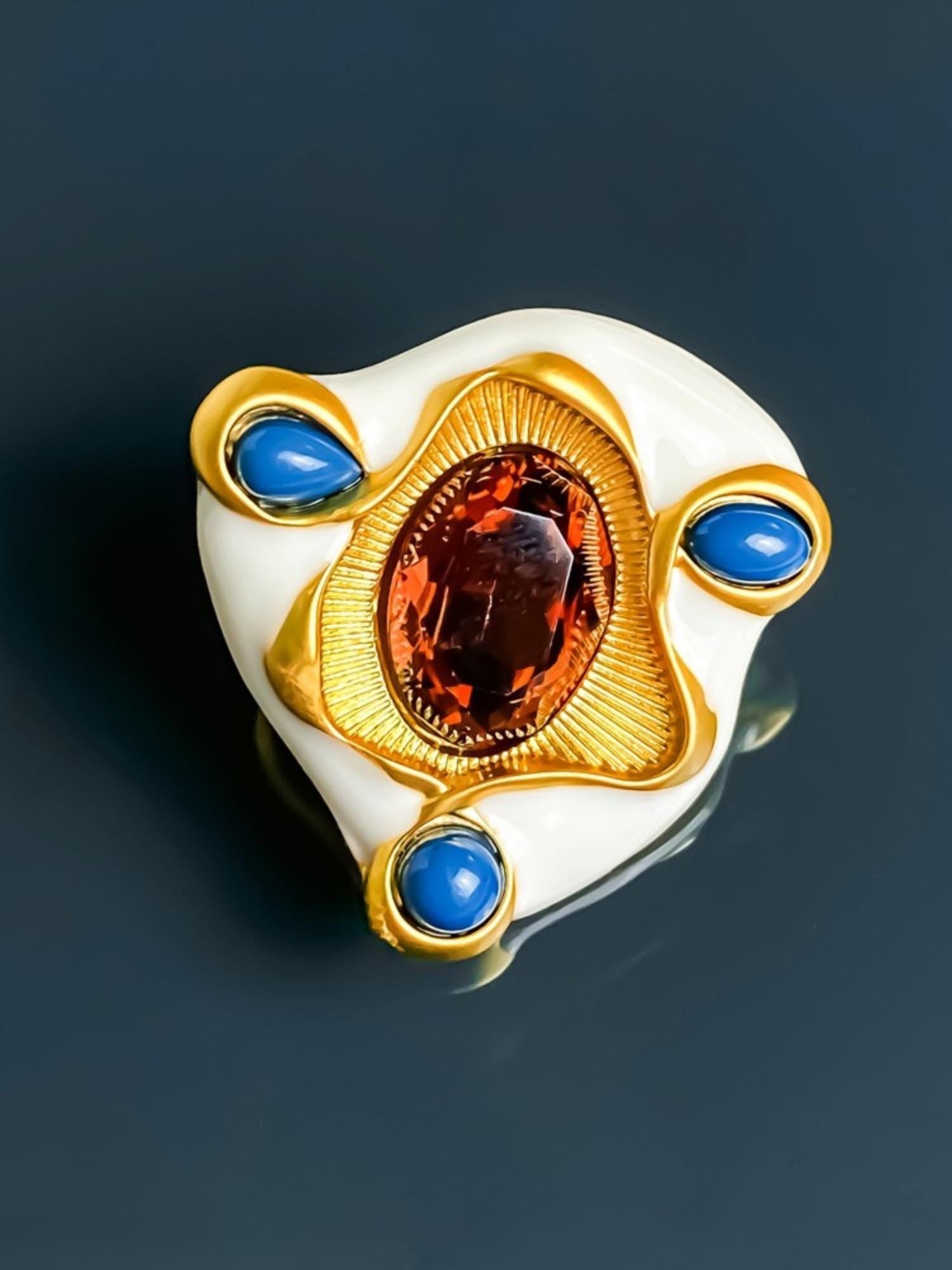 Champagne Enamel Studs