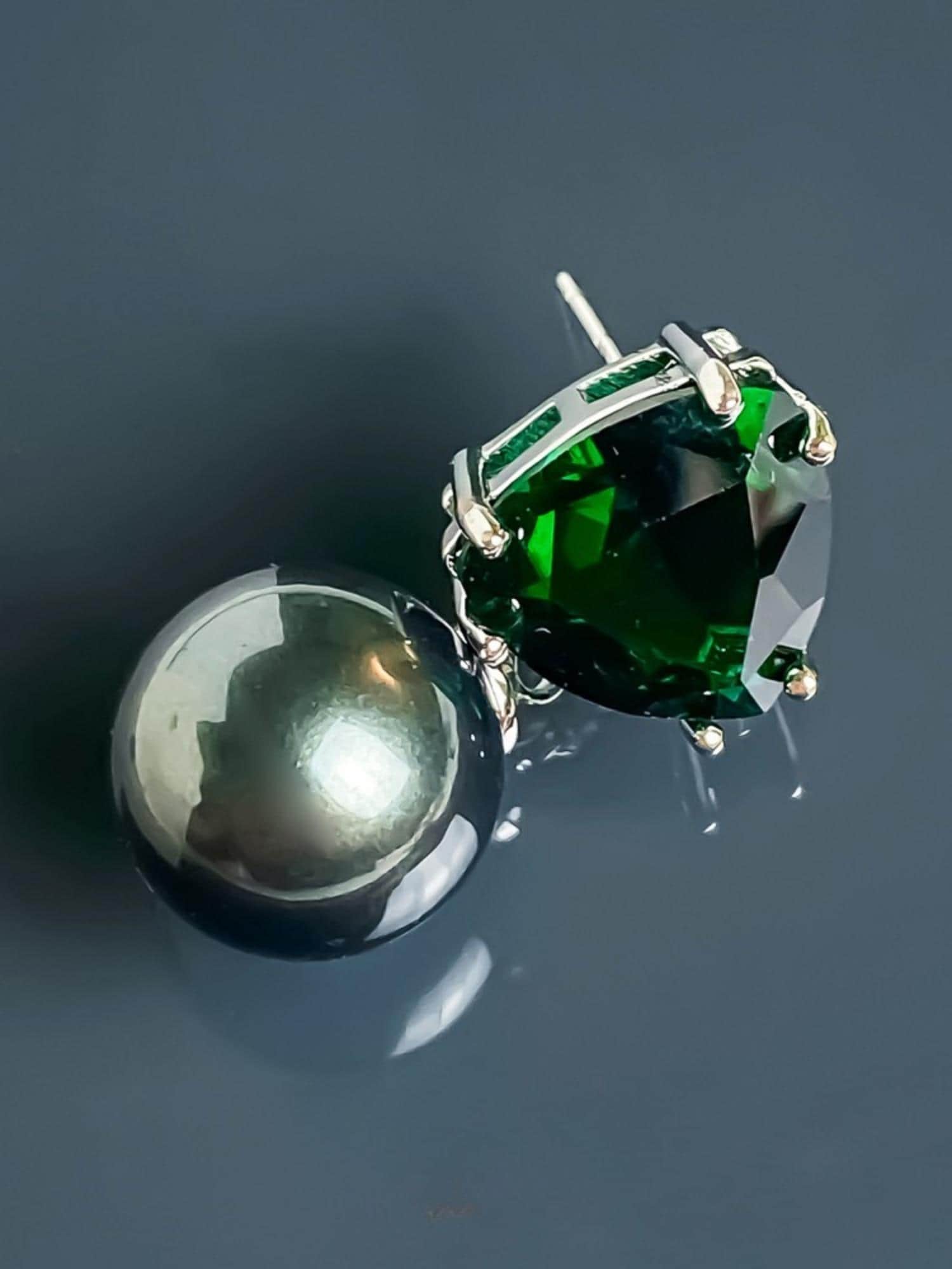 Tahitian Black Pearl Drop Earrings