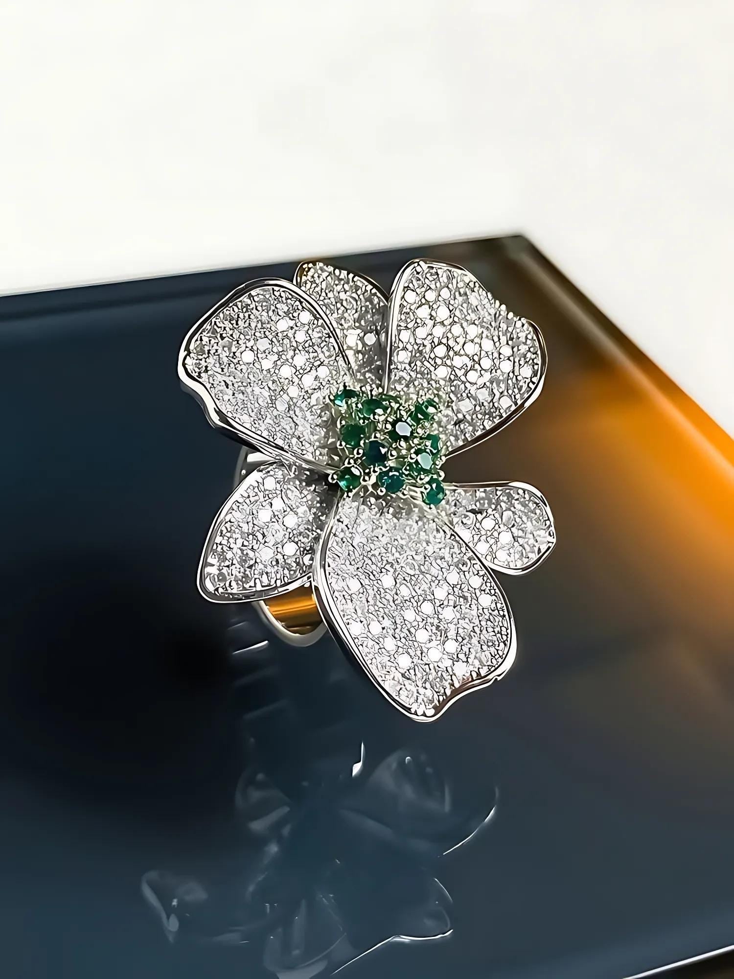 Bloom Crystal Pavé Ring