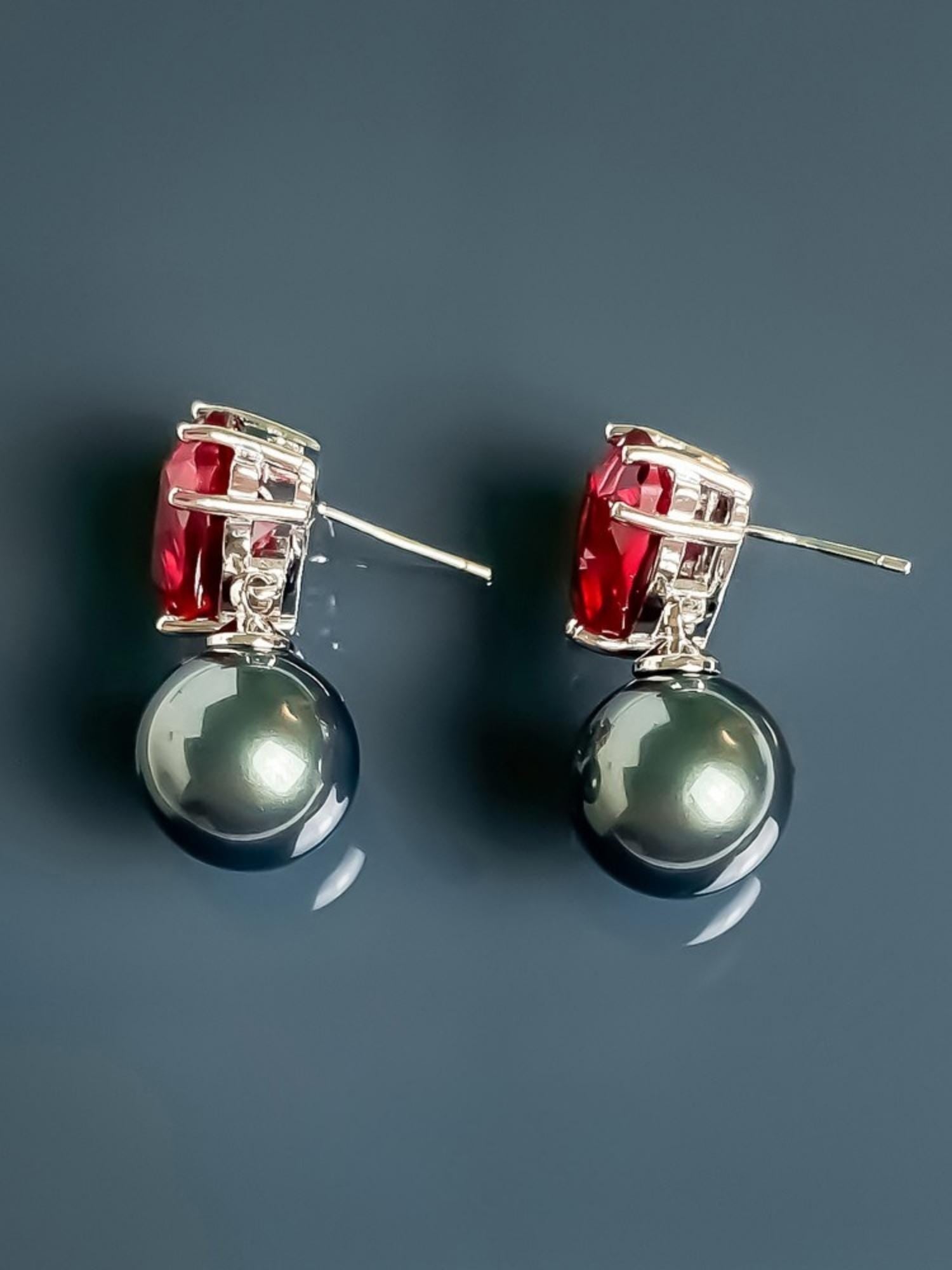 Tahitian Black Pearl Drop Earrings