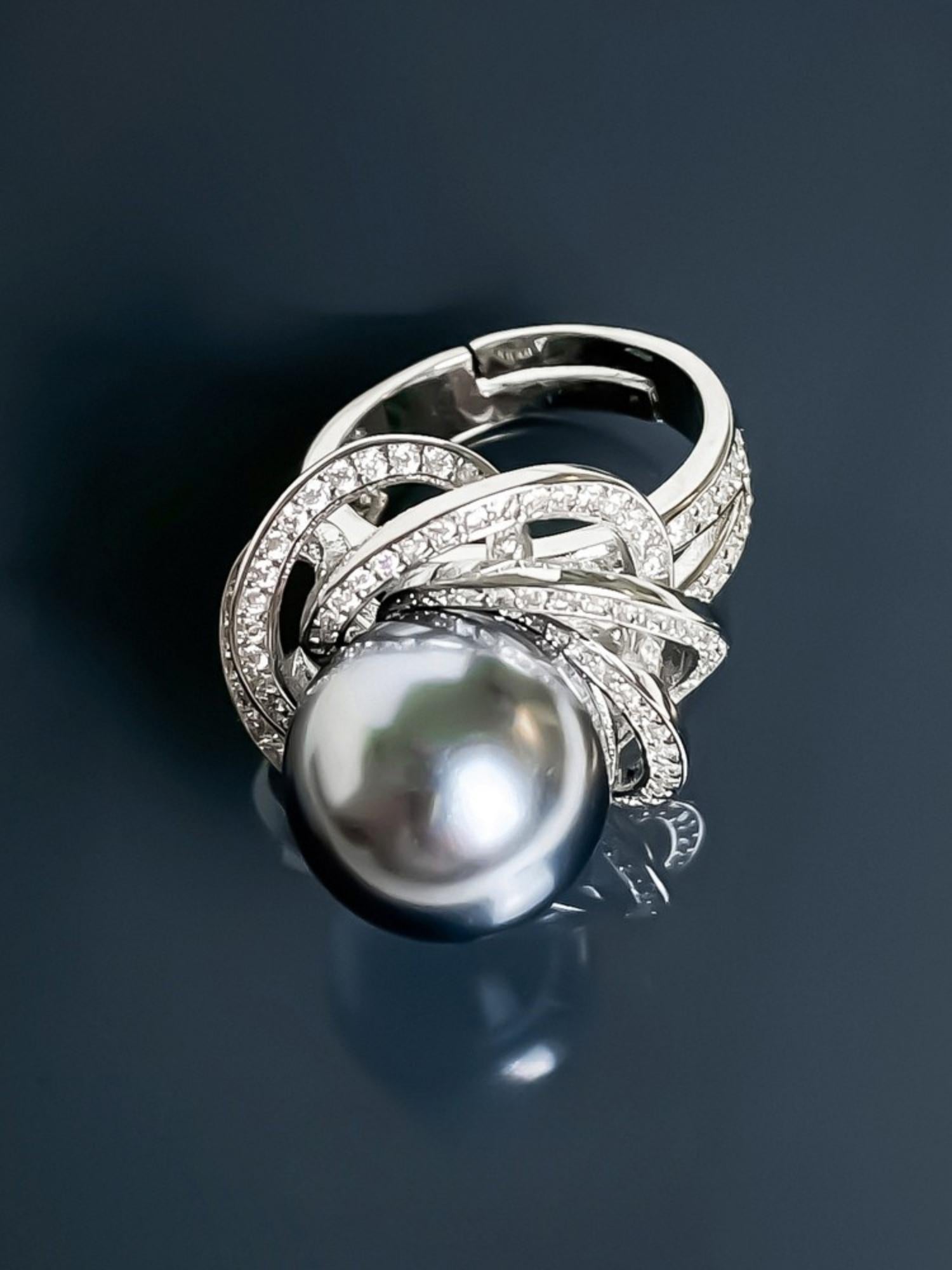 Pearl Pavé Swirl Ring
