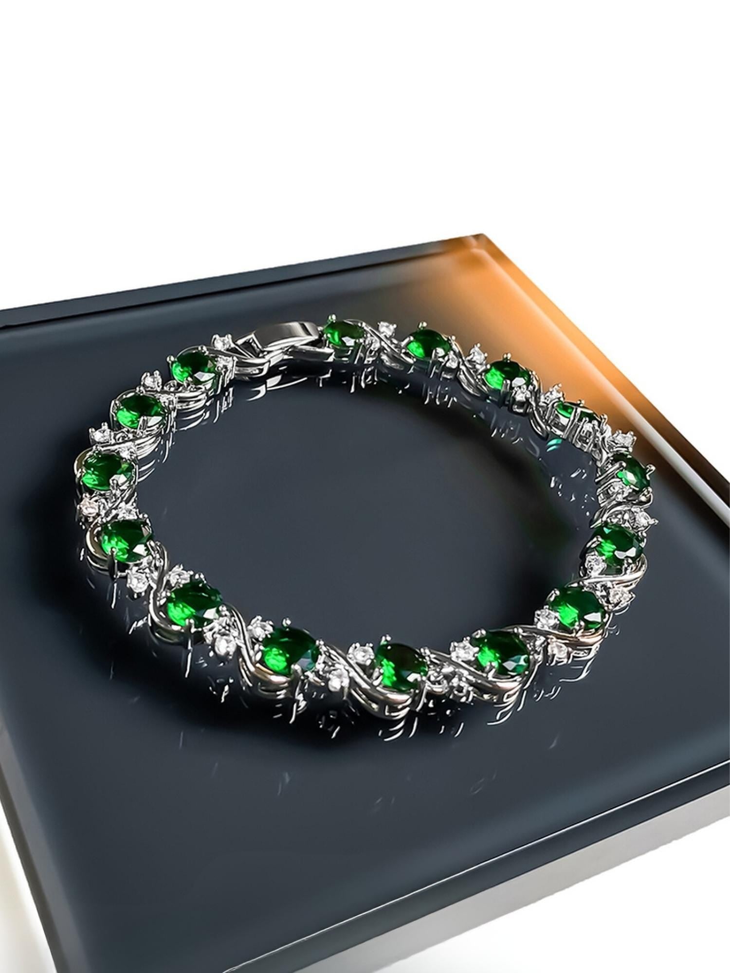 Emerald Laurel Bracelet